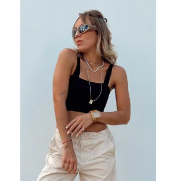 TOP AMANDA PRETO